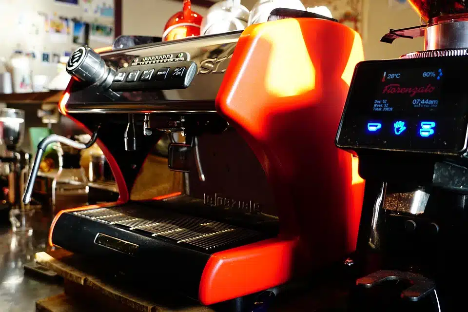 Acheter une machine à expresso : les critères à respecter